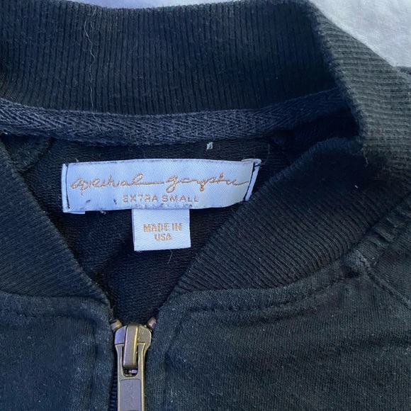 Sweatshirt - Picture 3 of 3